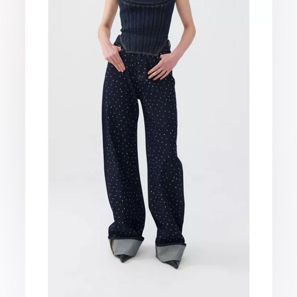 ♦️Nocturne ♦️

High waist folding jeans

Size M

NWT
SF/PF
